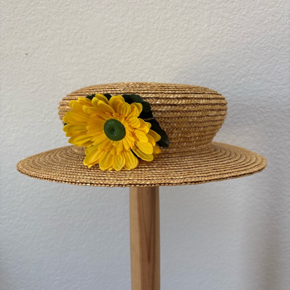 Women’s Natural Straw Hat w/ Bright Yellow Sunflower - Garden, high tea, Easter